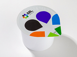 Unembossed Die-Cut Lid with the customer logo